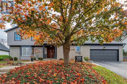 Picture of 39 HUNTLEY Crescent, Kitchener, Ontario, N2M2R4