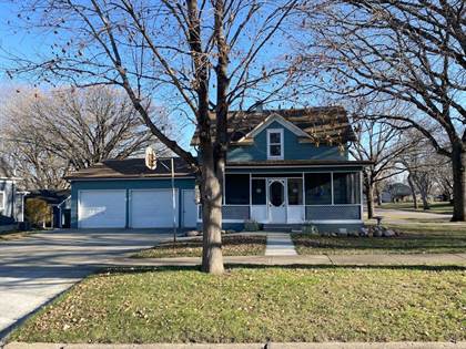Residential Property for sale in 801 5th Ave., Alton, IA, 51003