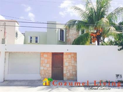 VILLA TROPICANA W/ Pool - Calle 13 Sur Between 10 Av. Sur & 20 Av. Sur,  Corpus Christi Neighborhood, Cozumel, Quintana Roo — Point2