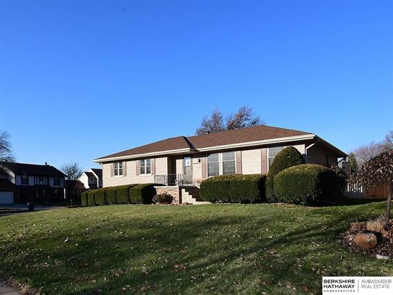 2428 S 139Th Circle, Omaha, NE, 68144 — Point2