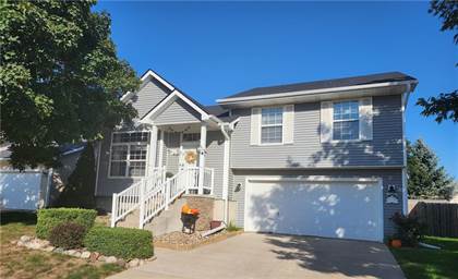 Picture of 3217 SW Townpark Circle, Ankeny, IA, 50023