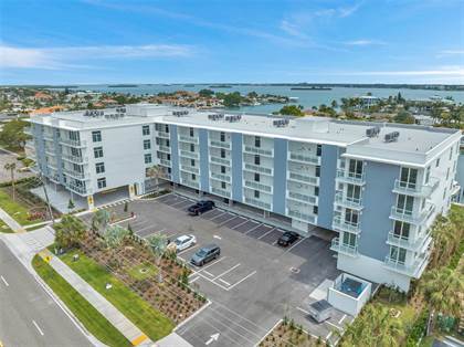 Picture of 415 ISLAND WAY 304, Clearwater, FL, 33767