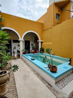 La casa Amarilla, Merida, Yucatan