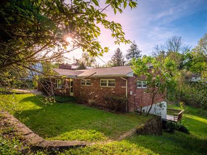 Picture of 2045 Kenwood Place, Charleston, WV, 25314