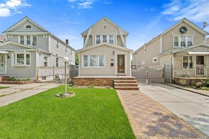 60 Casas en venta en Queens Village, NY | Point2