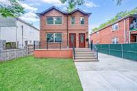 Photo of 160-10 76th Road, Queens, NY