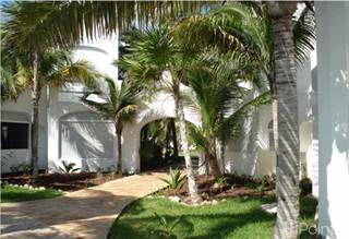 Big Lot with built Hotel, in front of the beach, Punta Esmeralda, Playa del Carmen, Quintana Roo