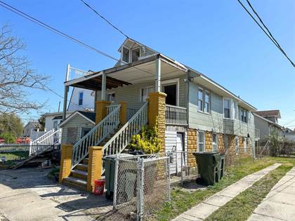 Yard Space - Jersey City, NJ Homes for Sale