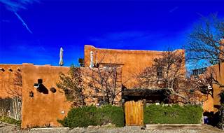 Photo of 815 E Palace Avenue, Santa Fe, NM