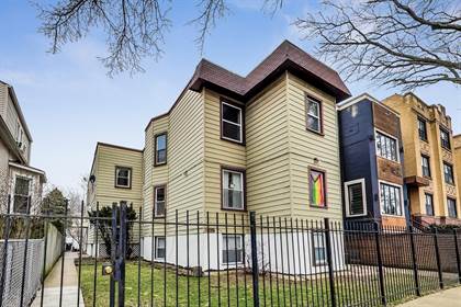 Picture of 4218 N WHIPPLE Avenue 2W, Chicago, IL, 60618