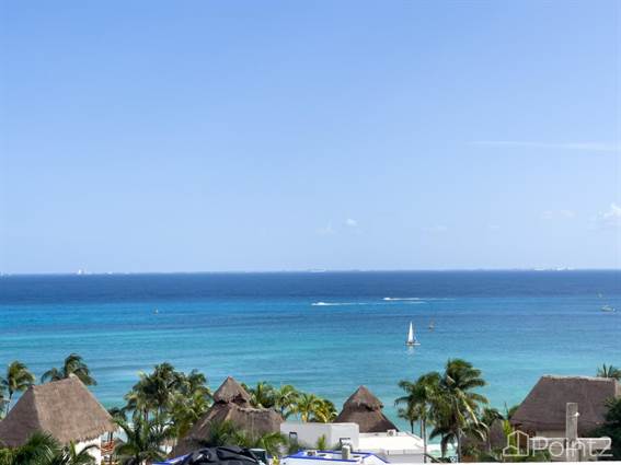 Spectacular views from Roof -2 bed 2.5 bath luxury condo, Quintana Roo