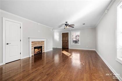 Residential Property for sale in 2212 Ellington Drive B, Johnson, AR, 72762