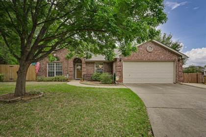 Residential for sale in 7506 Patsy Court, Arlington, TX, 76016