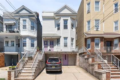 Picture of 71 WEST 16TH ST, Bayonne, NJ, 07002
