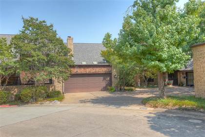 Picture of 4243 Clear Lake Circle, Fort Worth, TX, 76109