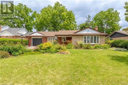 Picture of 229 HIGHLAND Park, Cambridge, Ontario, N3H3H7