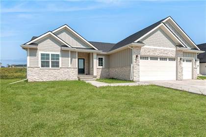 Picture of 17925 Creekside Drive, Clive, IA, 50325