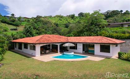 A Must See! Most Beautiful Home With 4 Rentals In Gtd. Cmty. Owner  Financing Available!, Atenas, Alajuela — Point2