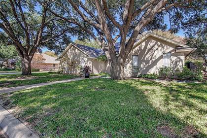 Picture of 3805 S Shadycreek Drive, Arlington, TX, 76013