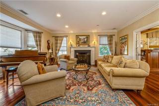 27 Marbourne Drive, Mamaroneck, NY, 10543