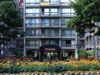 3355 chemin Queen Mary, Montreal, Quebec, H3V 1A5