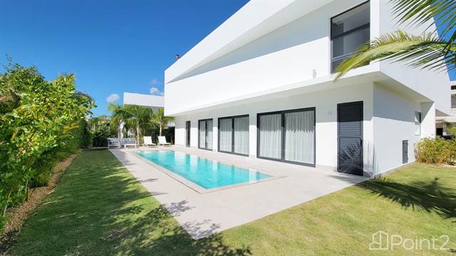 Modern Villa 4BR with Pool in Puntacana Village, La Altagracia
