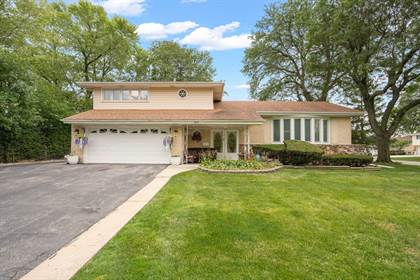 Picture of 5677 N Manor Lane, Chicago, IL, 60631
