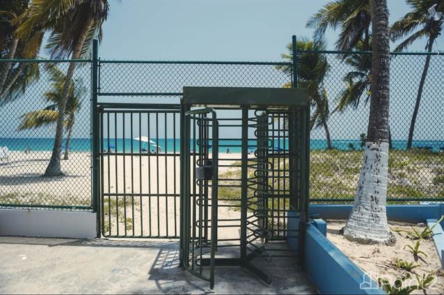 Private entrance to the Beach