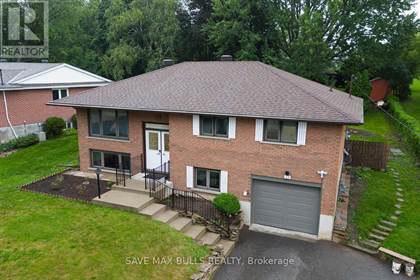 13 TOWER CRES, Barrie, Ontario, L4N2V3