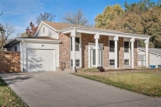 1753 Roth Hill Drive, Maryland Heights, MO, 63043