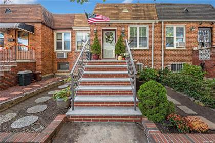 63-56 Pleasantview Street, Middle Village, NY, 11379