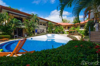 Jaco Beach , tropical poolside 2 bedroom condo, Jaco, Puntarenas
