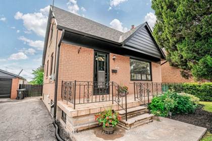 Picture of 114 Lexfield Ave, Toronto, Ontario, M3M 1M8