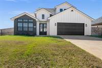 Photo of 16210 Clearview Dr, Lindale, TX