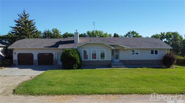 302 3rd AVENUE, Gray, SK - photo 1 of 50