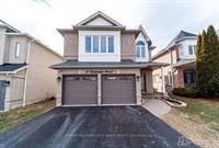 Photo of 6 Chatterson St W, Whitby, ON