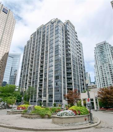 18 Hollywood Ave 207, Toronto, Ontario, M2N 6P5 — Point2 Canada