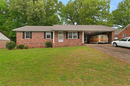 Residential for sale in 27 Trailwood Dr, Jackson, TN, 38301