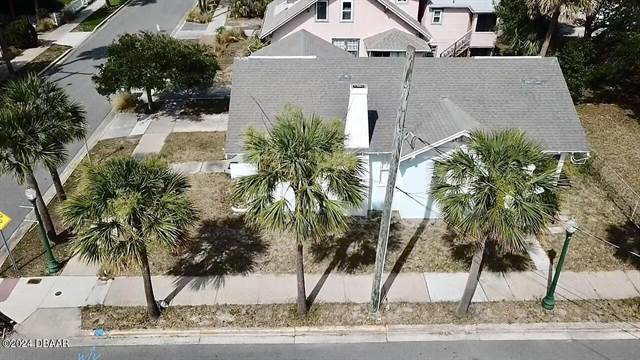 House For Sale at 600 5th Street, Daytona Beach, FL, 32118 | Point2