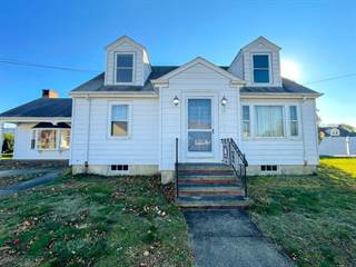48 Jarry St, New Bedford, MA, 02745
