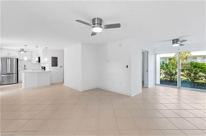 Picture of 628 12th AVE S 628, Naples, FL, 34102