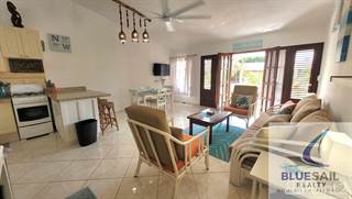 4K VIDEO! WALK TO TOWN FROM THIS LARGE 1 BEDROOM OCEANFRONT PENTHOUSE, Cabarete, Puerto Plata