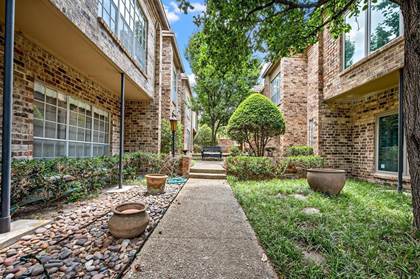 Clearfork Apartments for Rent with a Yard - Fort Worth, TX - 74