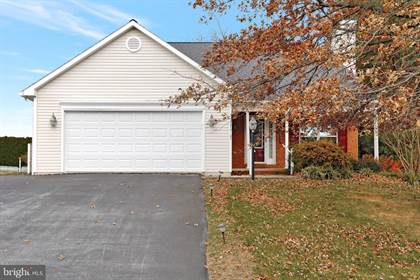 Residential Property for sale in 13533 HALIFAX DRIVE, Hagerstown, MD, 21742