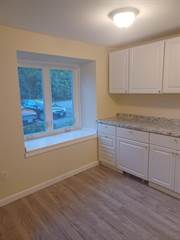 67 Fifth Street 13, Dover, NH, 03820
