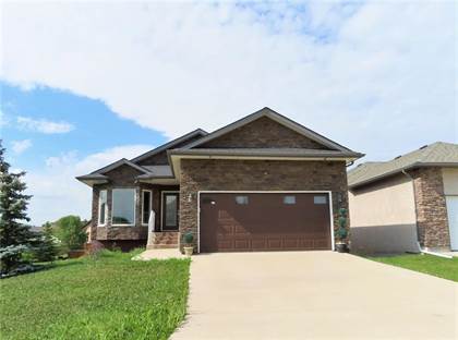 Picture of 2 CREEKSIDE Boulevard, Selkirk, Manitoba, R1A1H6